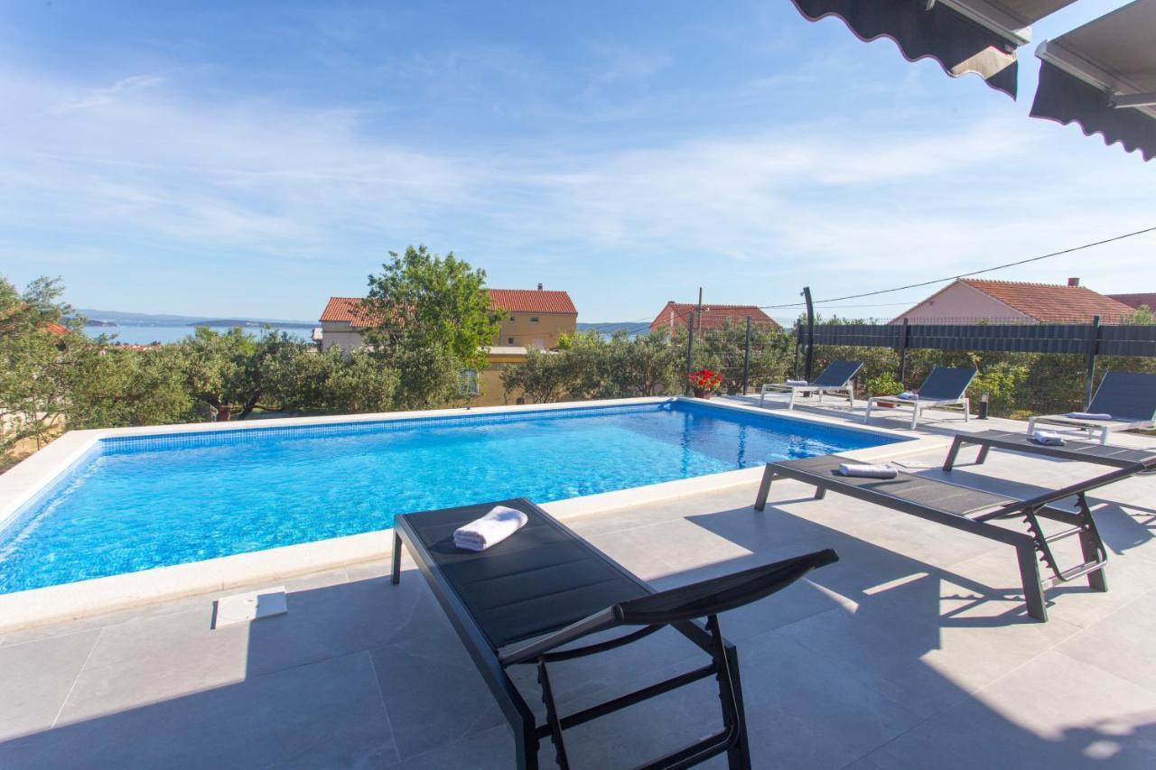 Villa Ivano With Sea&Mountain View Kaštel Stari Extérieur photo