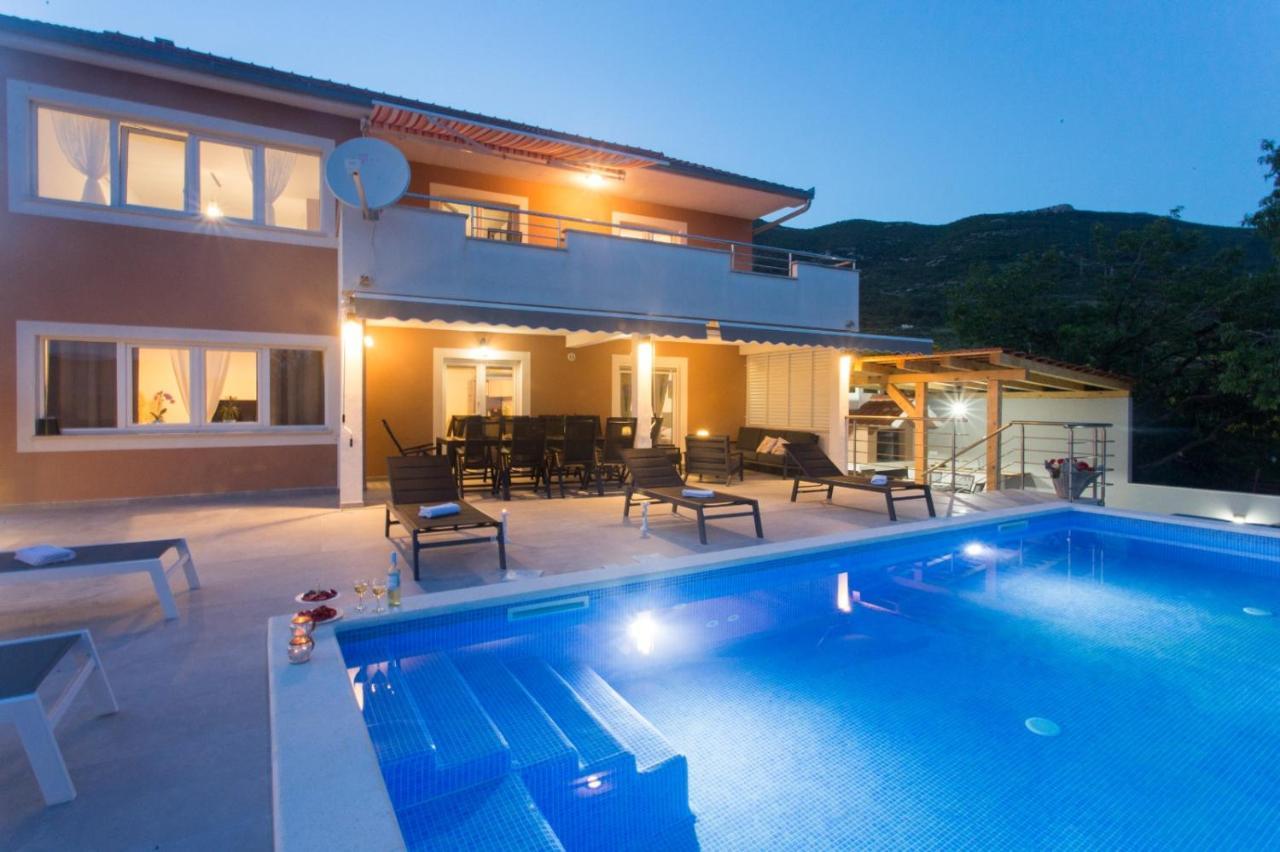 Villa Ivano With Sea&Mountain View Kaštel Stari Extérieur photo
